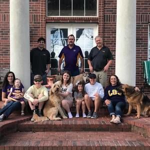 Meet your Posher, Michaela